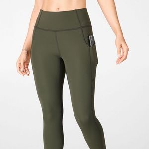 FABLETICS LEGGINGS
